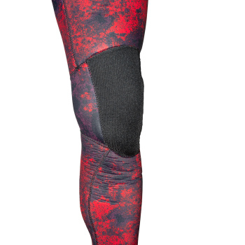 bloodnewknee_507995837