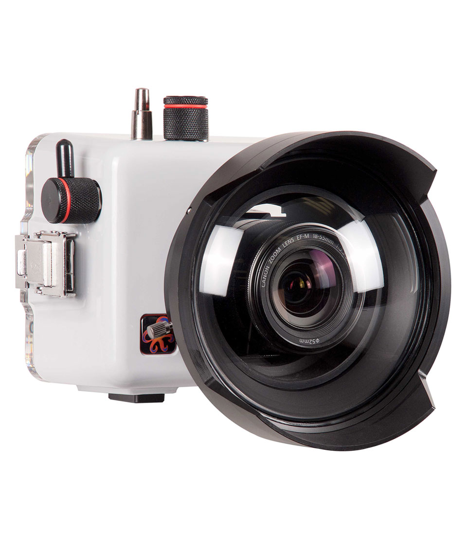 UNDERWATER PHOTOGRAPHY